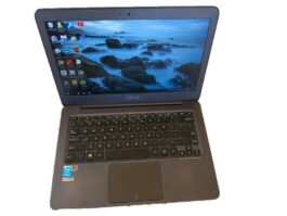 החלפת מסך מגע למחשב אסוס UX305